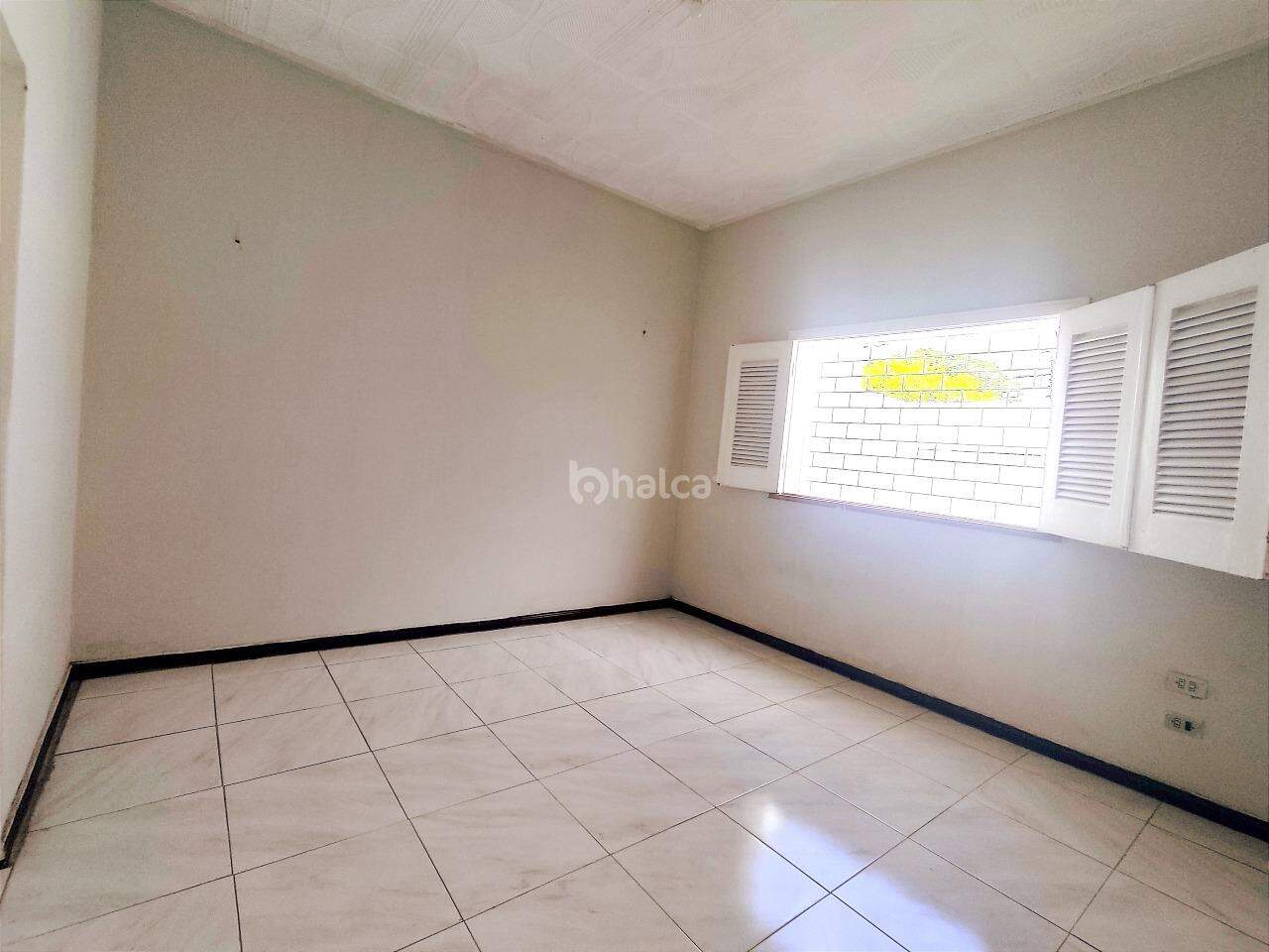 Casa para alugar com 4 quartos, 173m² - Foto 10