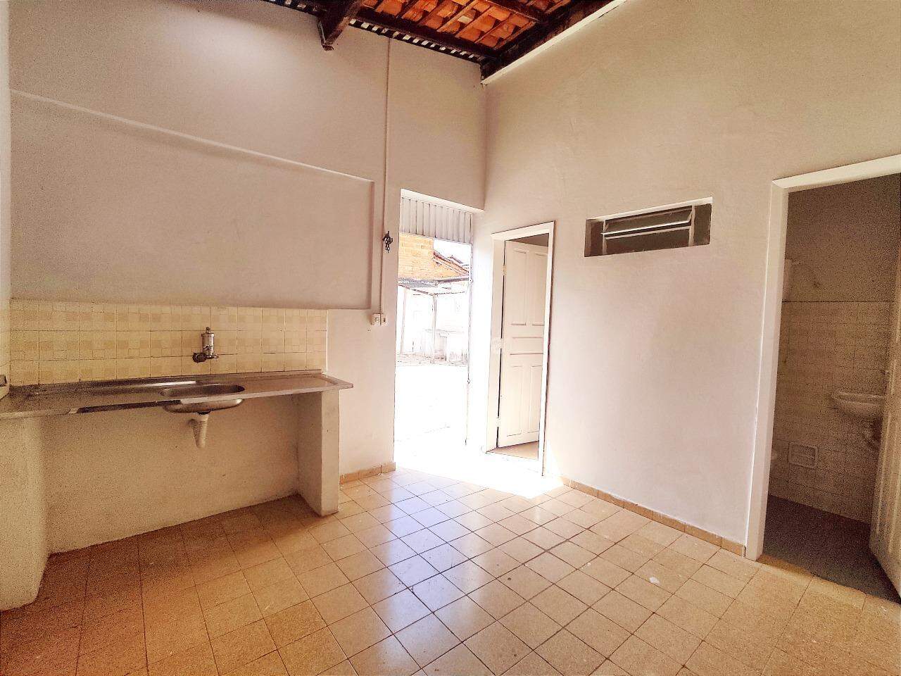 Casa para alugar com 4 quartos, 173m² - Foto 18