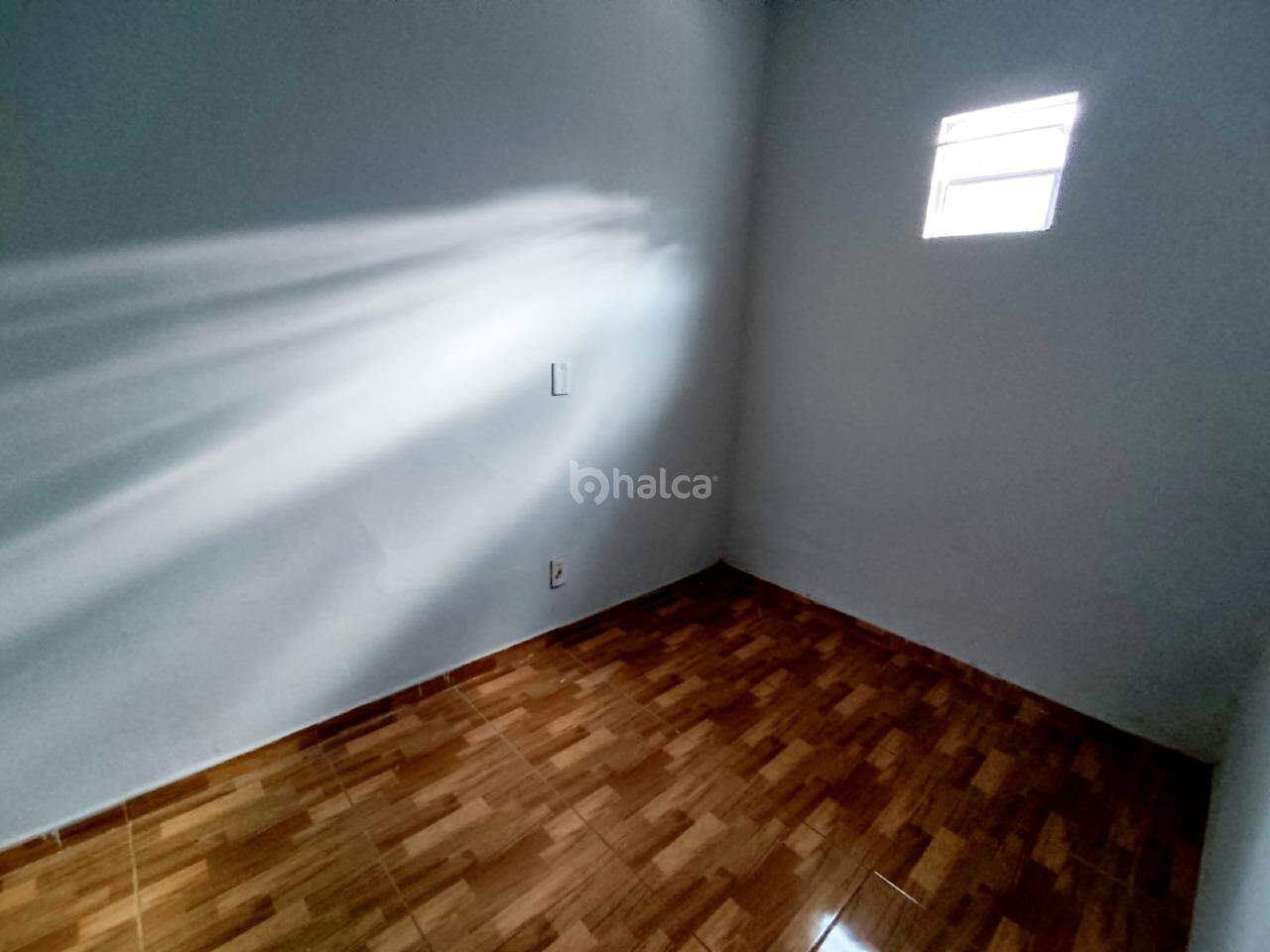 Casa para alugar com 2 quartos, 127m² - Foto 11