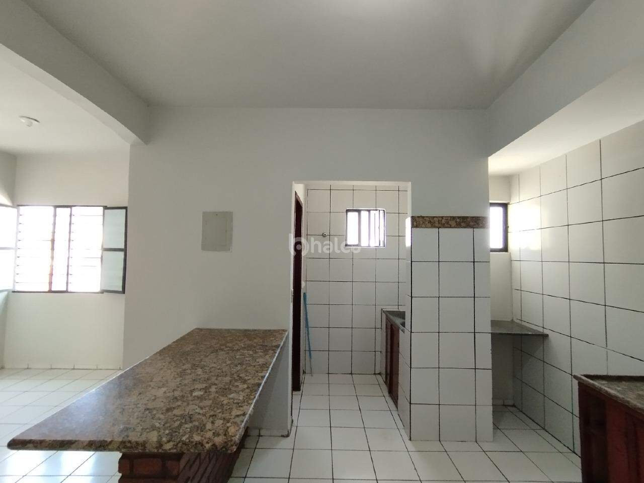 Apartamento para alugar com 3 quartos, 80m² - Foto 8