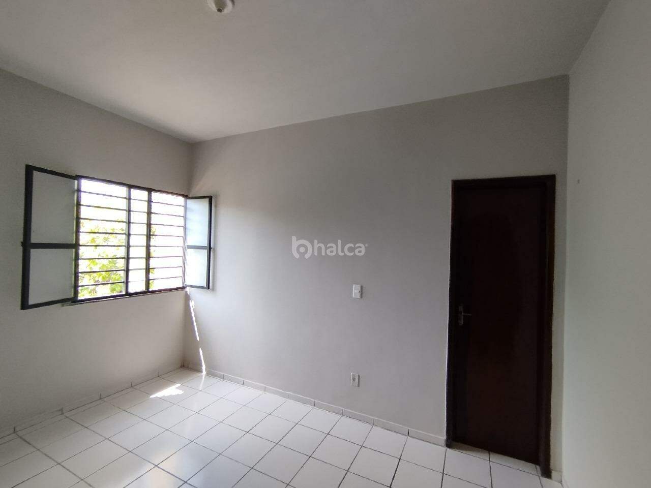 Apartamento para alugar com 3 quartos, 80m² - Foto 11