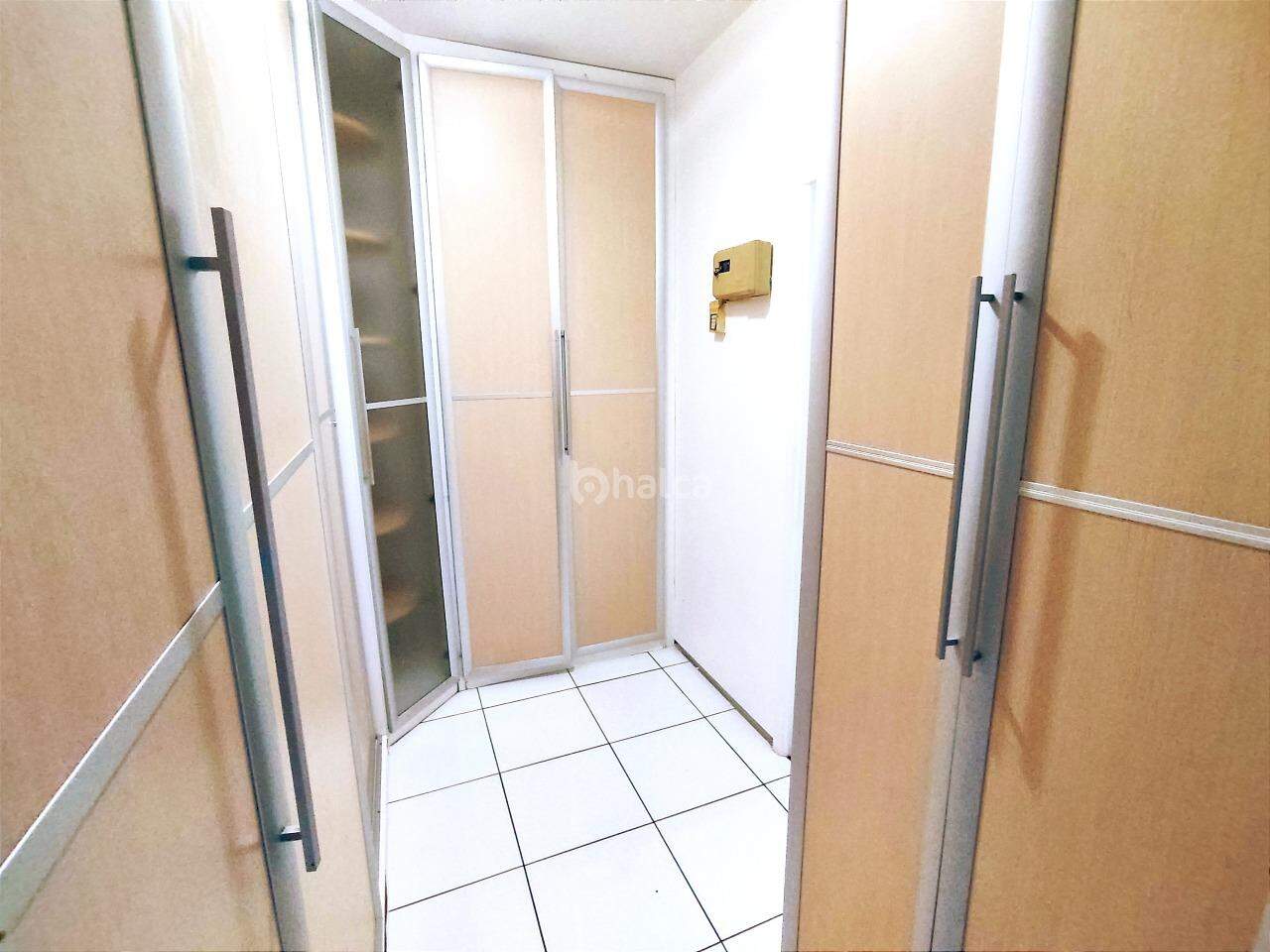 Prédio Inteiro para alugar com 3 quartos, 237m² - Foto 16