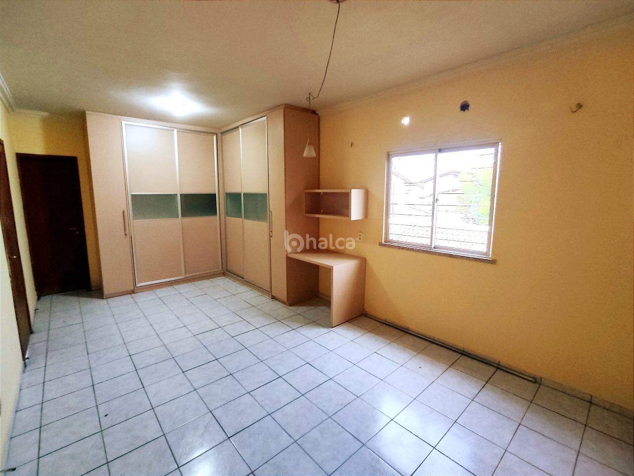 Casa à venda com 4 quartos, 234m² - Foto 18