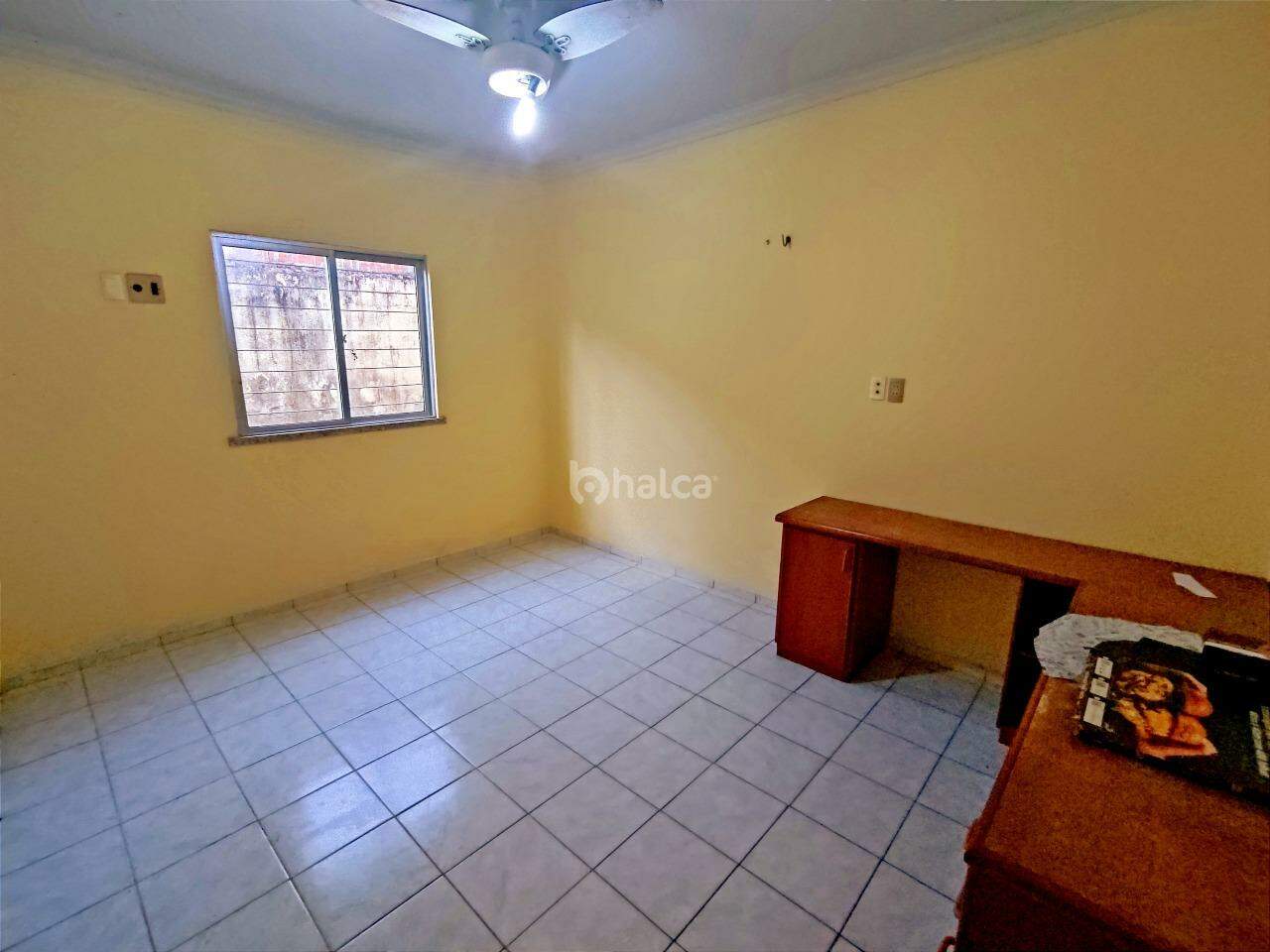 Casa à venda com 4 quartos, 234m² - Foto 13