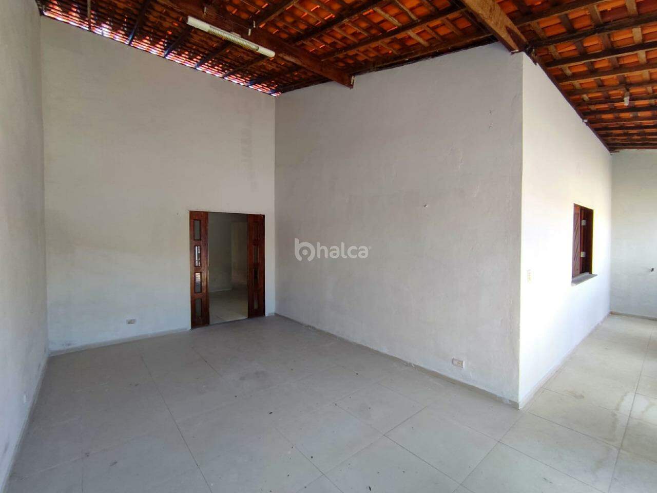 Casa para alugar com 4 quartos, 144m² - Foto 2