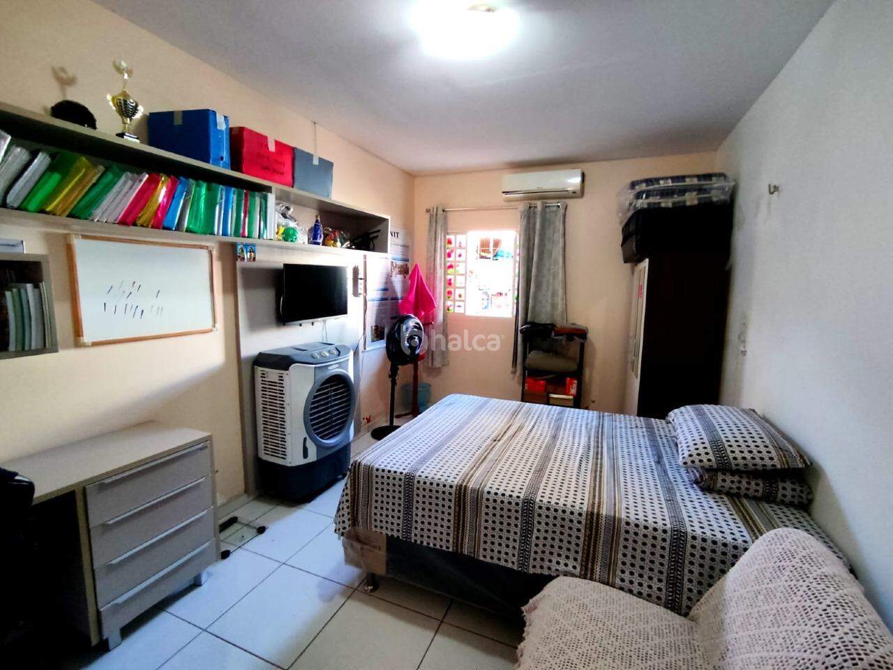 Casa à venda com 3 quartos, 107m² - Foto 4