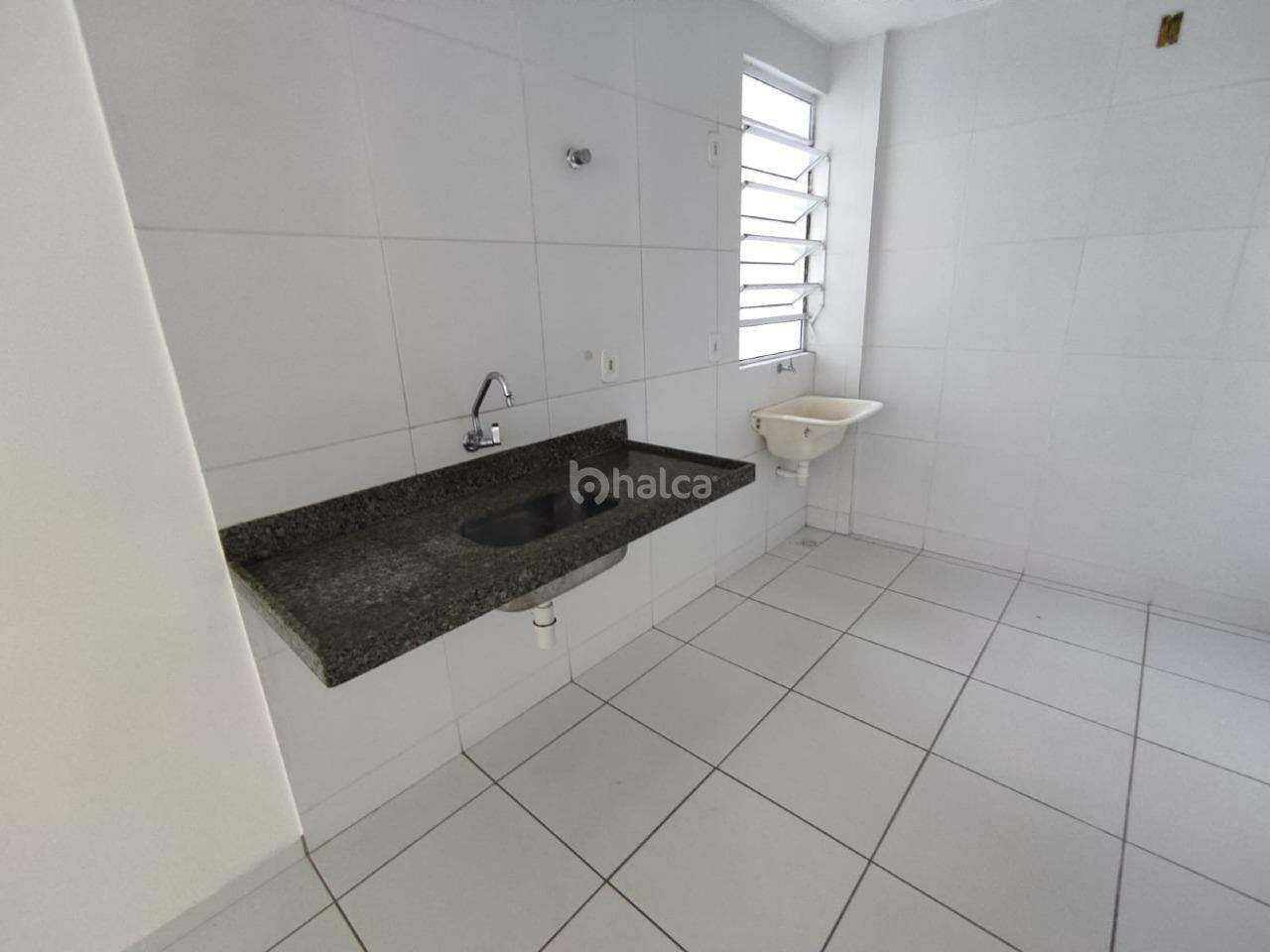 Apartamento para alugar com 2 quartos, 48m² - Foto 6