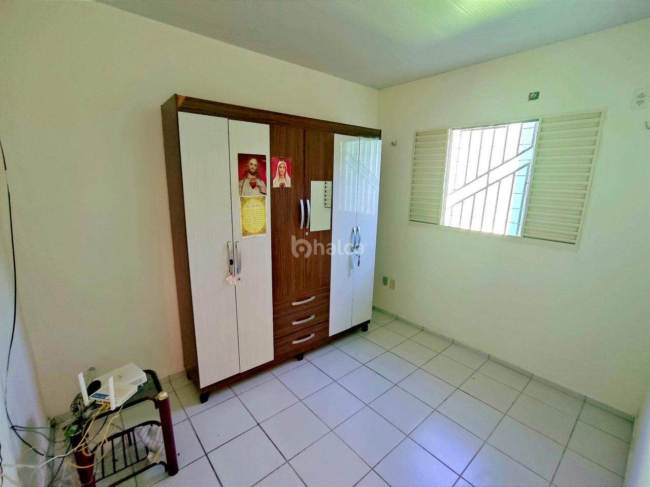 Casa à venda com 3 quartos, 70m² - Foto 8