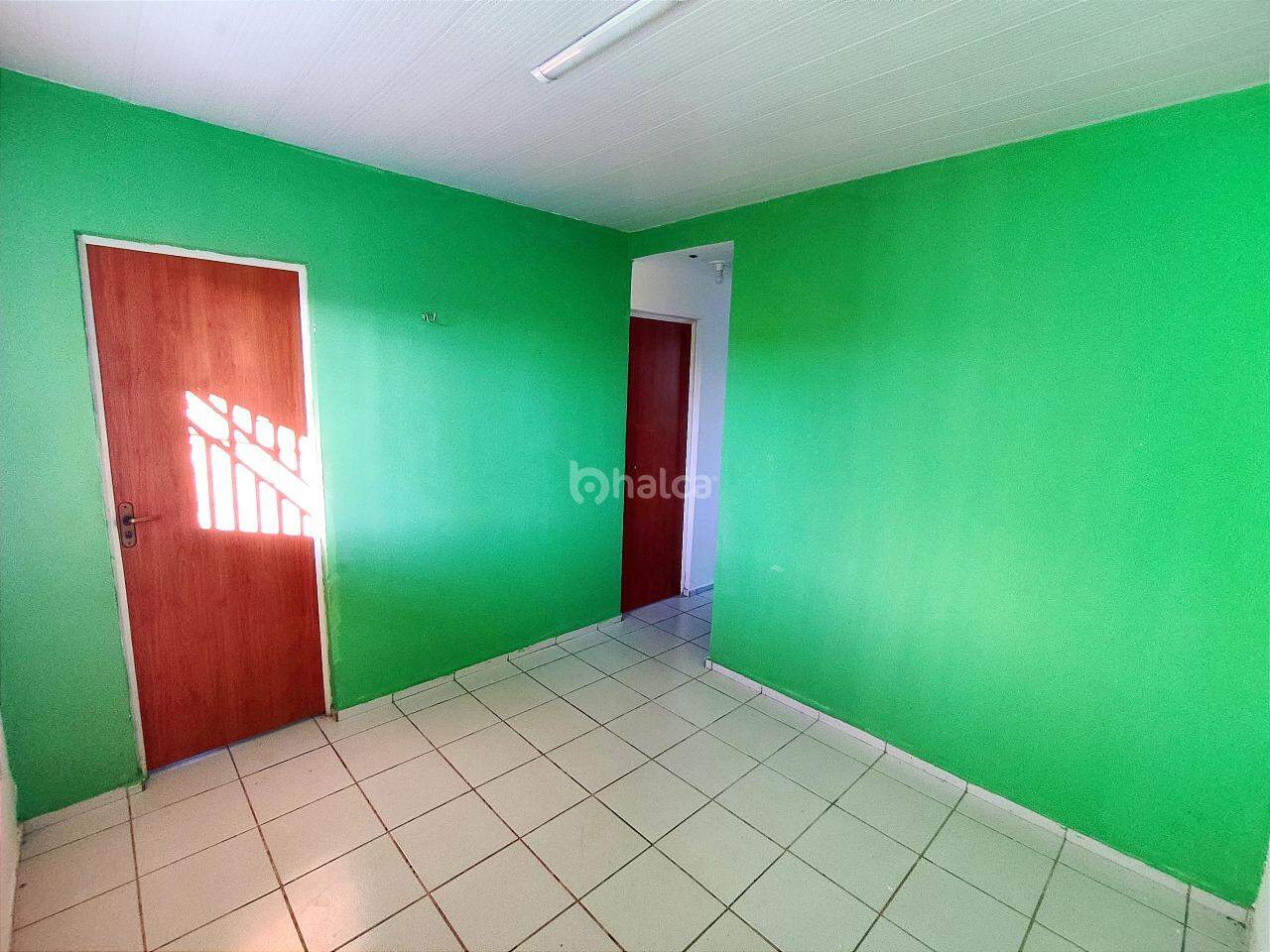 Casa à venda com 3 quartos, 70m² - Foto 6