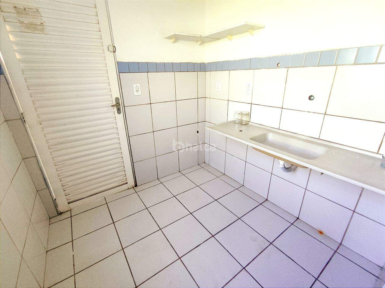 Casa à venda com 3 quartos, 70m² - Foto 13