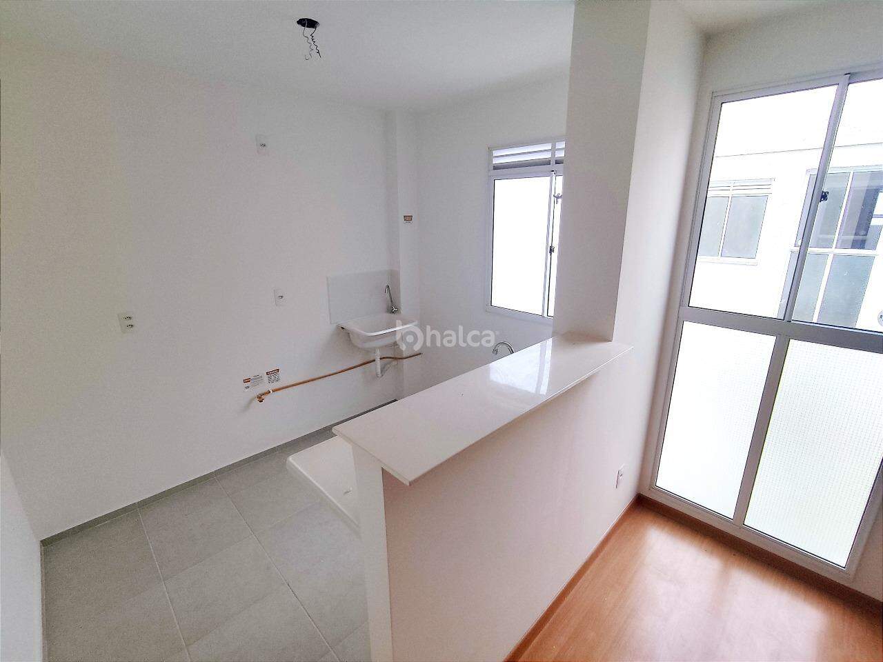 Apartamento para alugar com 2 quartos, 38m² - Foto 13