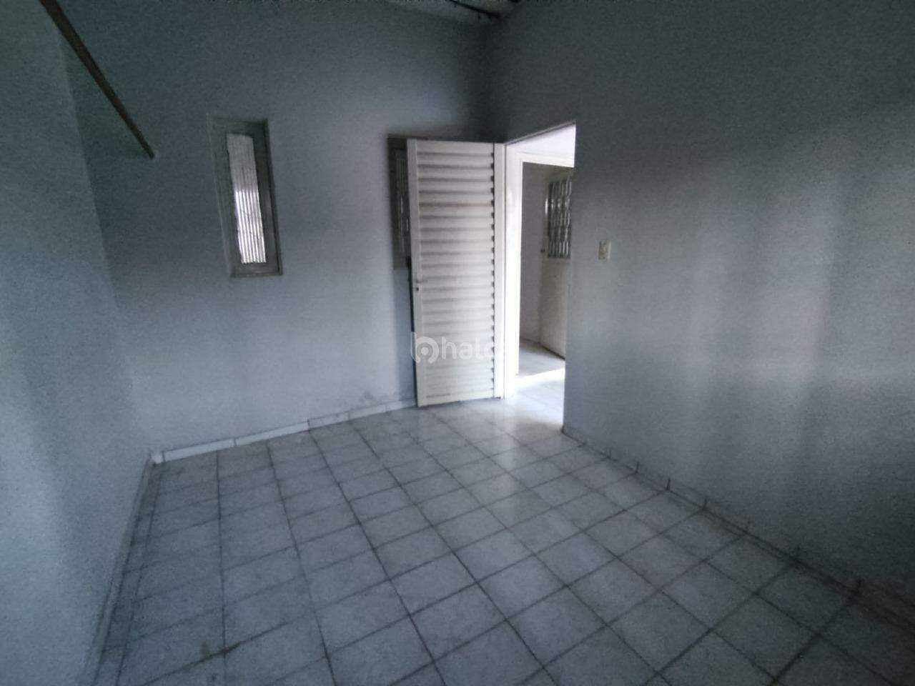 Casa à venda com 4 quartos, 128m² - Foto 5