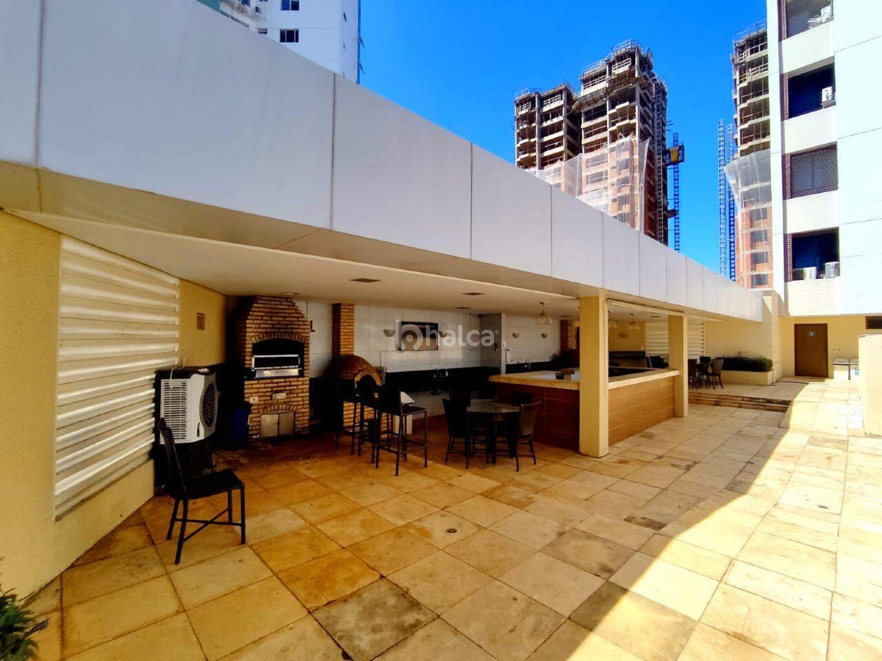 Apartamento à venda com 3 quartos, 108m² - Foto 3