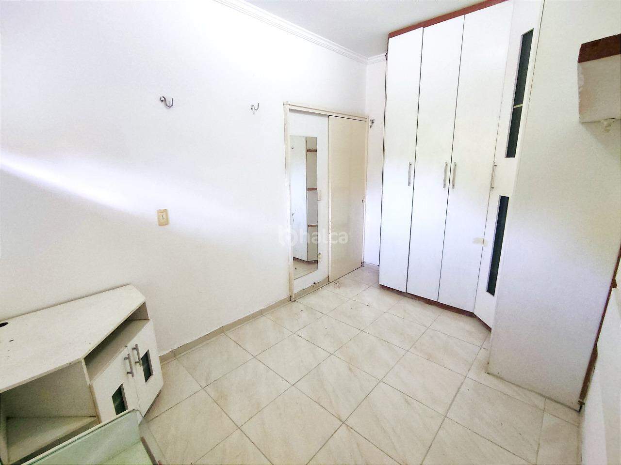 Apartamento para alugar com 2 quartos, 46m² - Foto 15