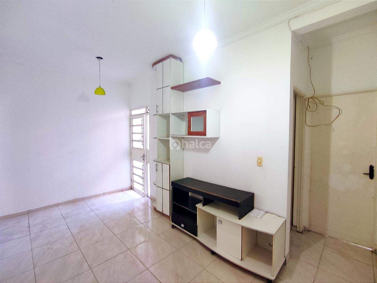 Apartamento para alugar com 2 quartos, 46m² - Foto 12