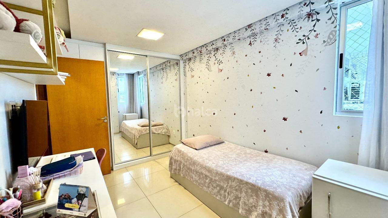 Apartamento à venda com 3 quartos, 127m² - Foto 14