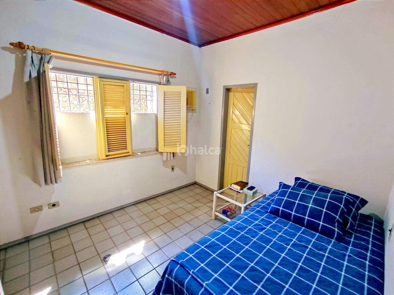 Casa à venda com 4 quartos, 220m² - Foto 19