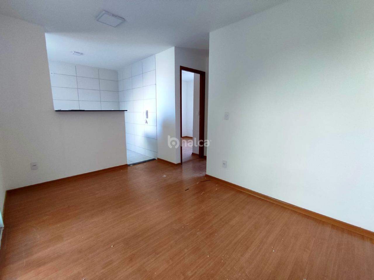 Apartamento para alugar com 2 quartos, 42m² - Foto 12