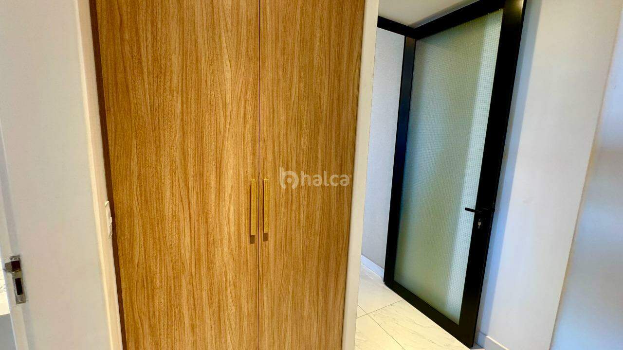 Apartamento à venda com 3 quartos, 137m² - Foto 14