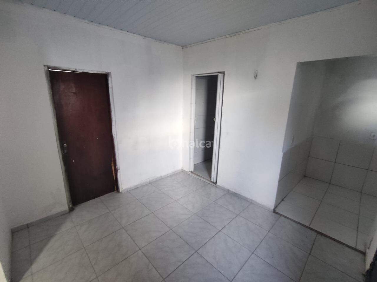 Casa à venda com 3 quartos, 165m² - Foto 3