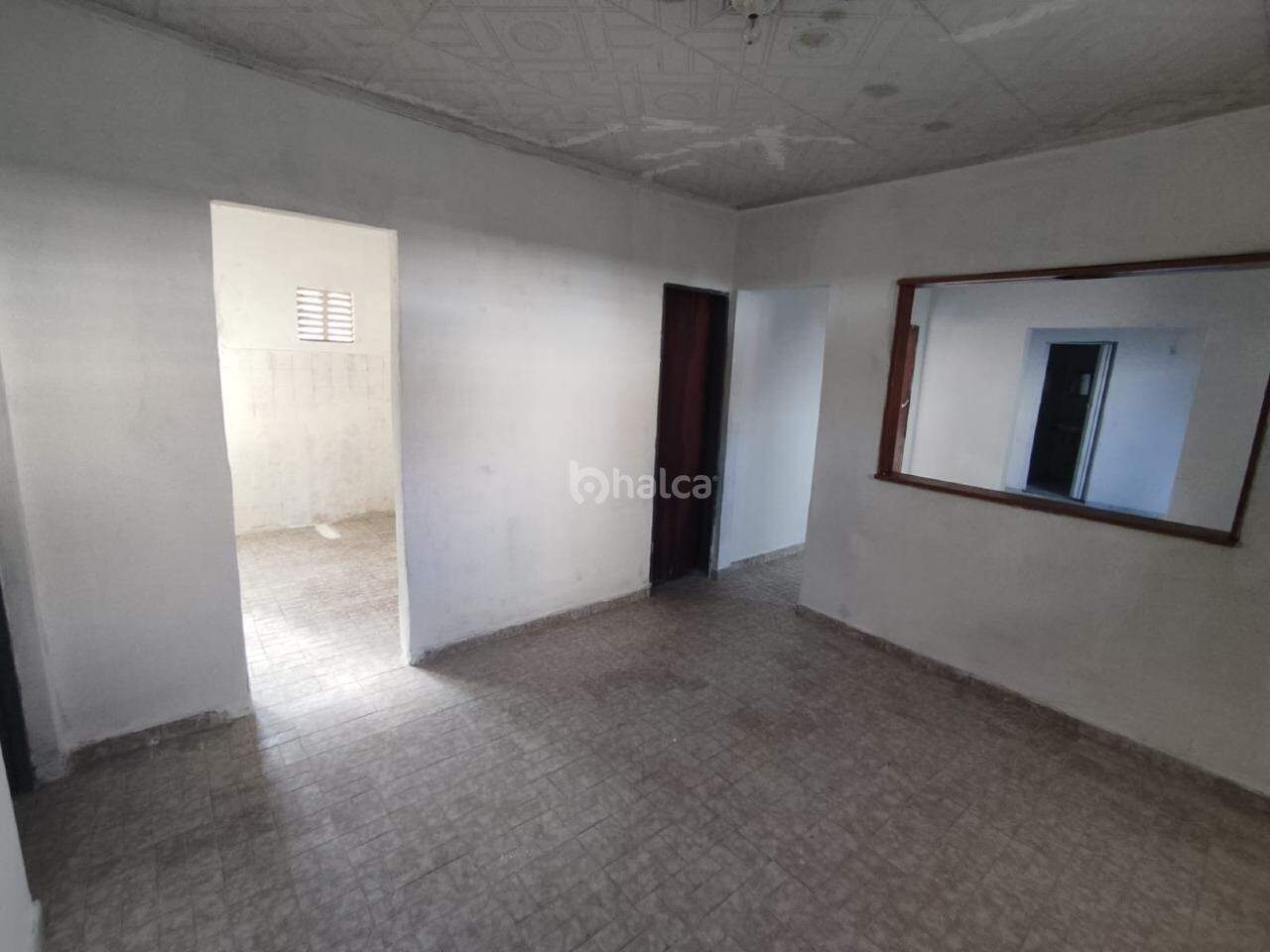 Casa à venda com 3 quartos, 165m² - Foto 2