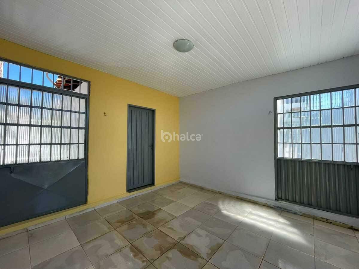 Casa à venda com 2 quartos, 109m² - Foto 4