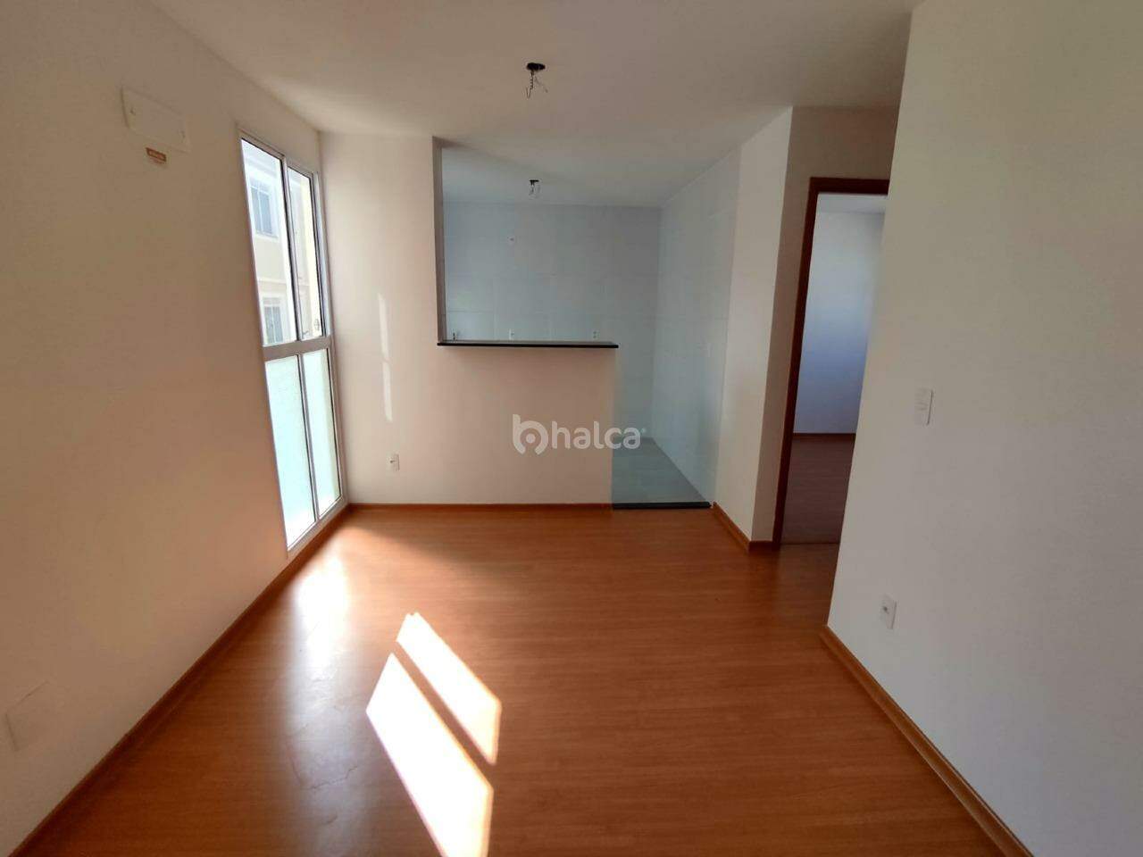 Apartamento para alugar com 2 quartos, 38m² - Foto 12