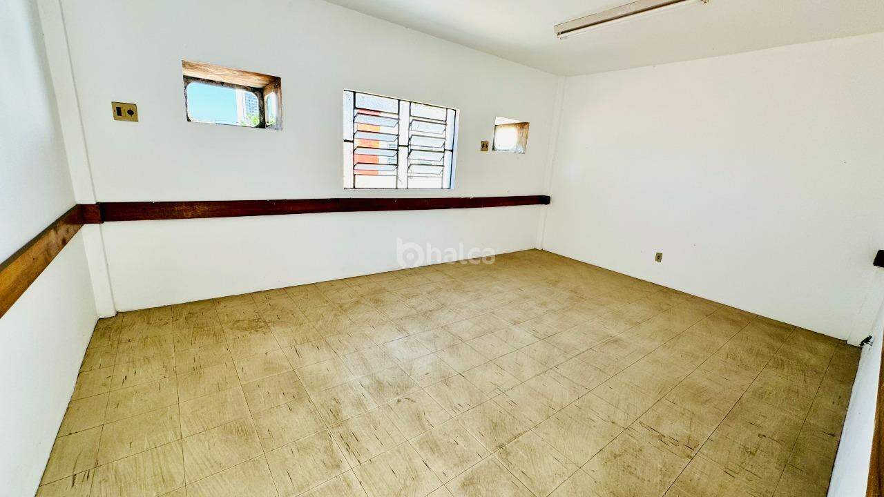 Prédio Inteiro para alugar, 586m² - Foto 24