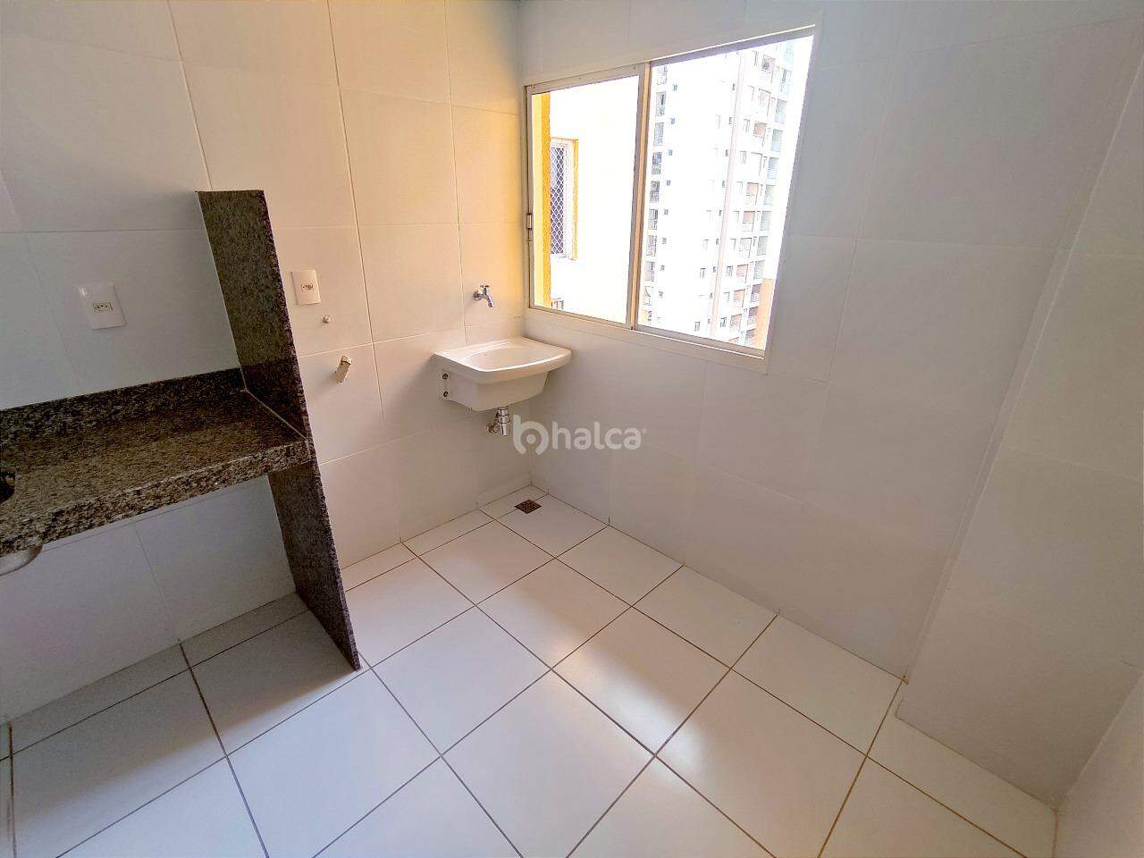 Apartamento à venda com 3 quartos, 76m² - Foto 18