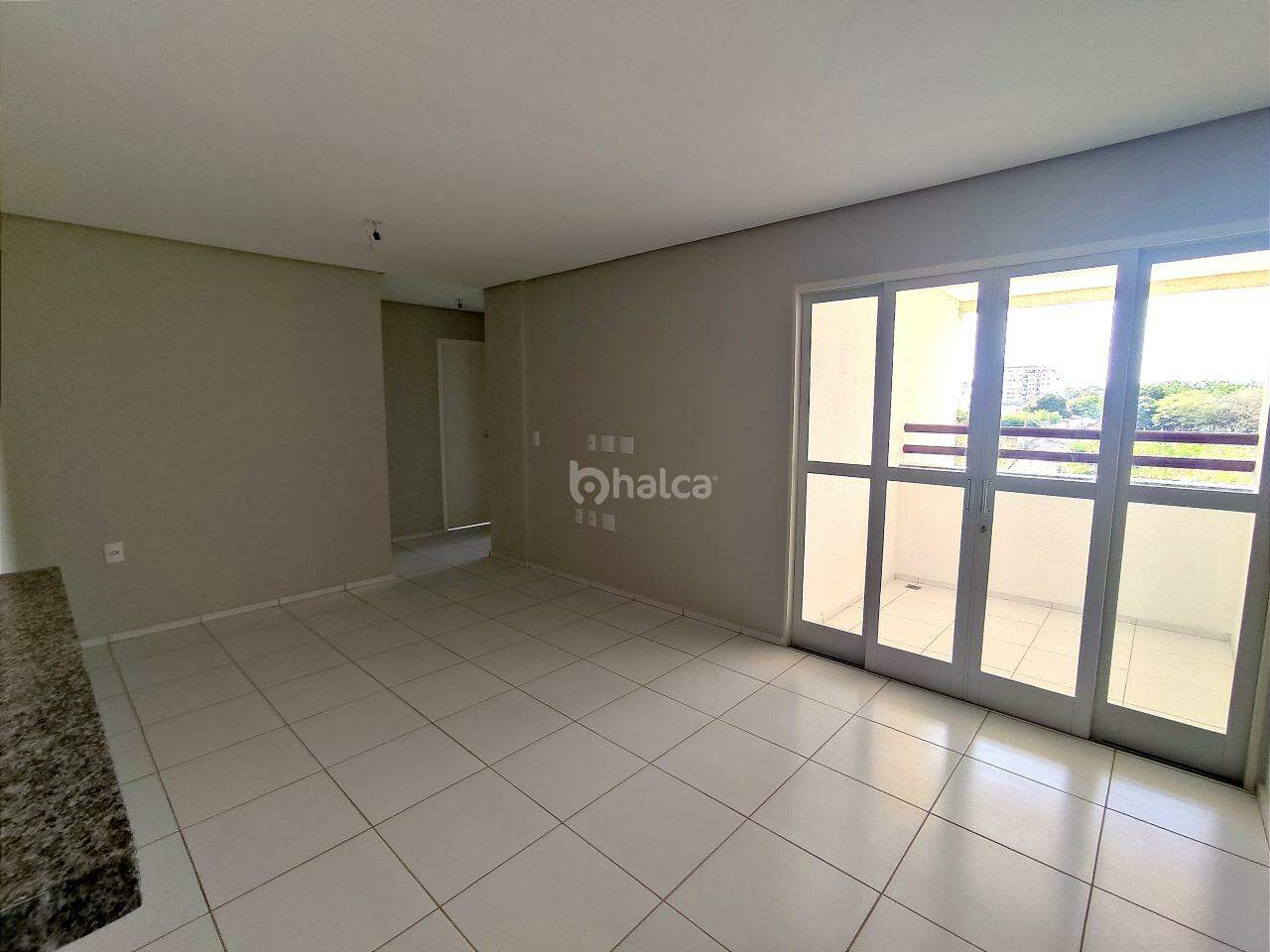 Apartamento à venda com 3 quartos, 76m² - Foto 14