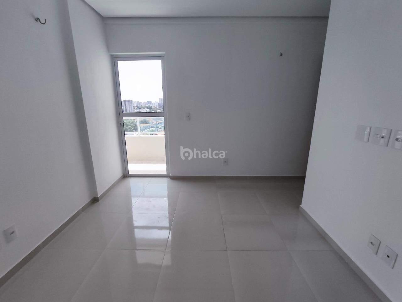 Apartamento à venda com 2 quartos, 68m² - Foto 8