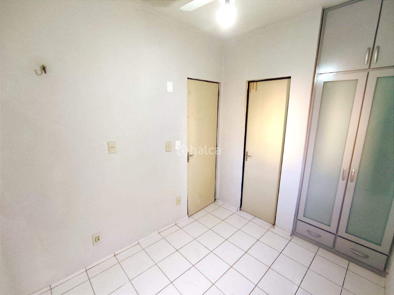 Apartamento para alugar com 3 quartos, 78m² - Foto 22