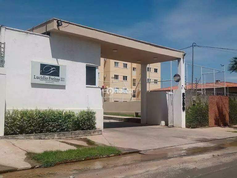 Apartamento à venda com 2 quartos, 48m² - Foto 1