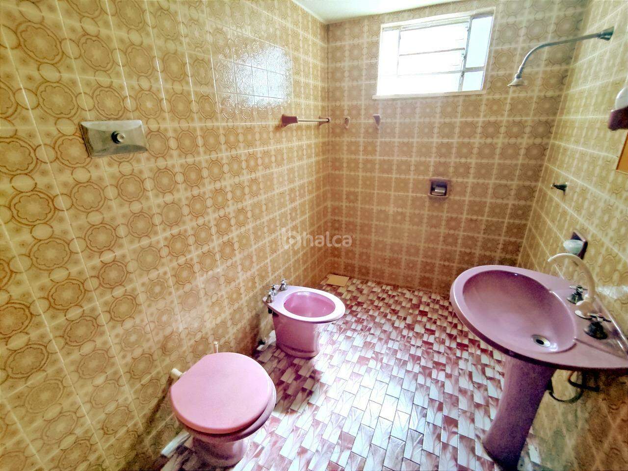 Casa para alugar com 4 quartos, 134m² - Foto 9