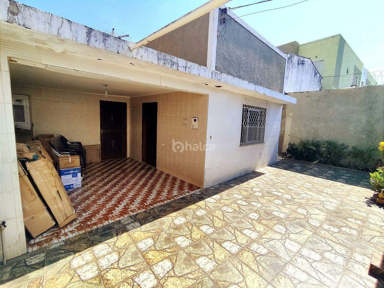 Casa para alugar com 4 quartos, 134m² - Foto 2