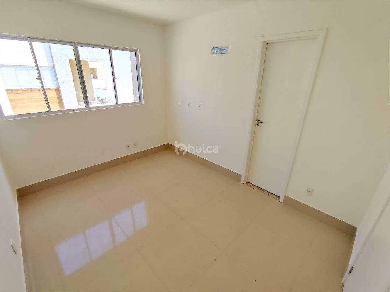 Casa de Condomínio para alugar com 3 quartos, 77m² - Foto 17