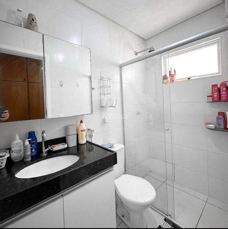 Casa de Condomínio à venda com 4 quartos, 210m² - Foto 6