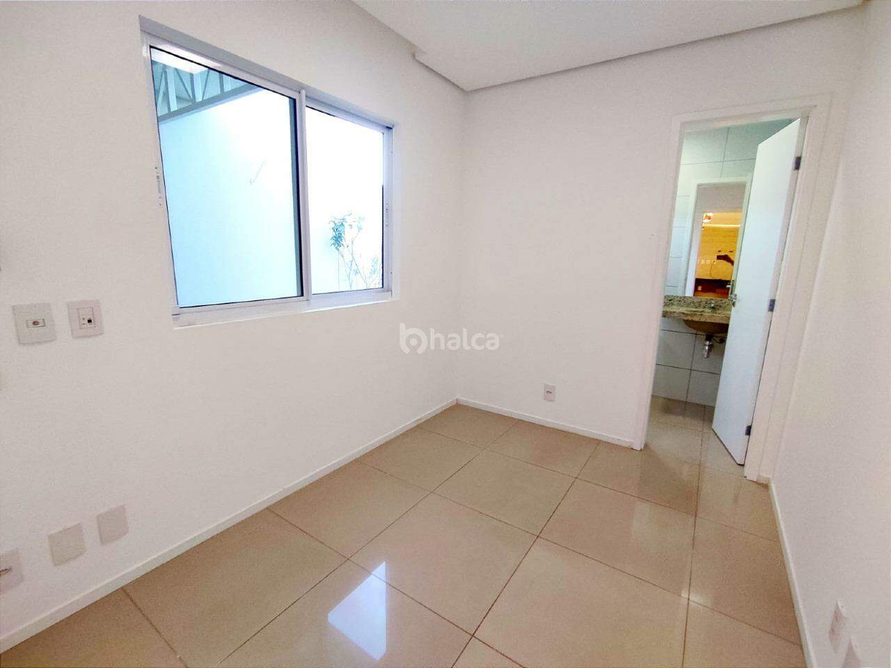 Casa de Condomínio para alugar com 3 quartos, 104m² - Foto 6