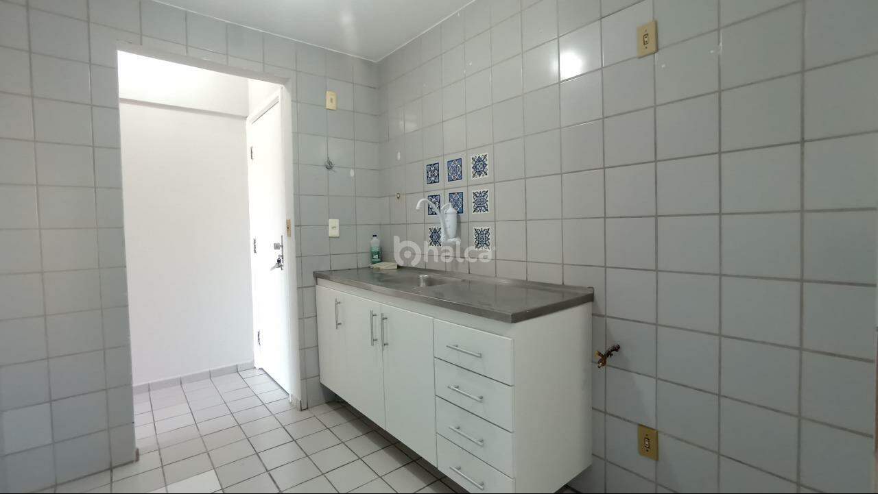 Apartamento à venda com 3 quartos, 70m² - Foto 18