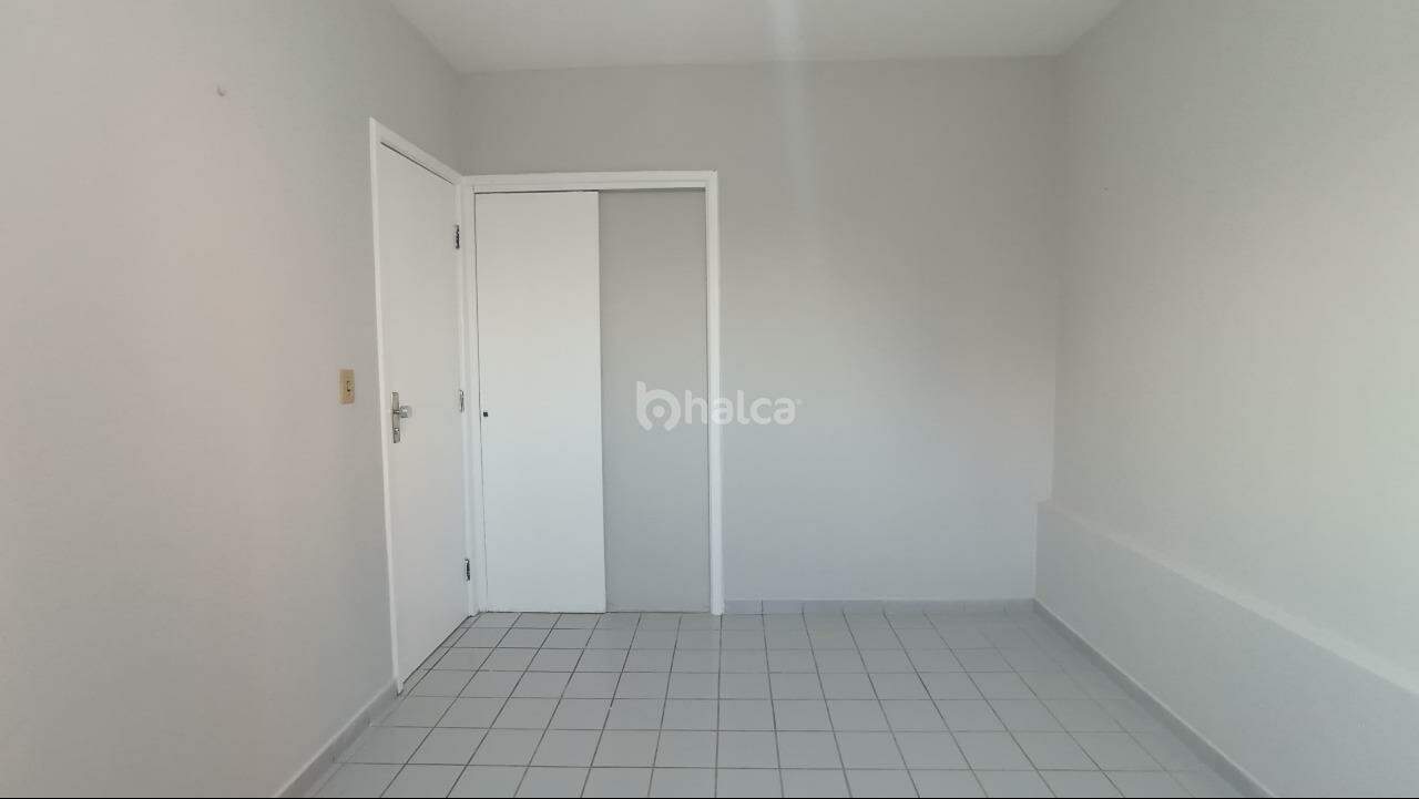 Apartamento à venda com 3 quartos, 70m² - Foto 11