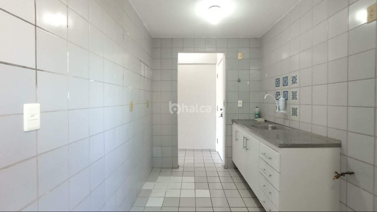 Apartamento à venda com 3 quartos, 70m² - Foto 19