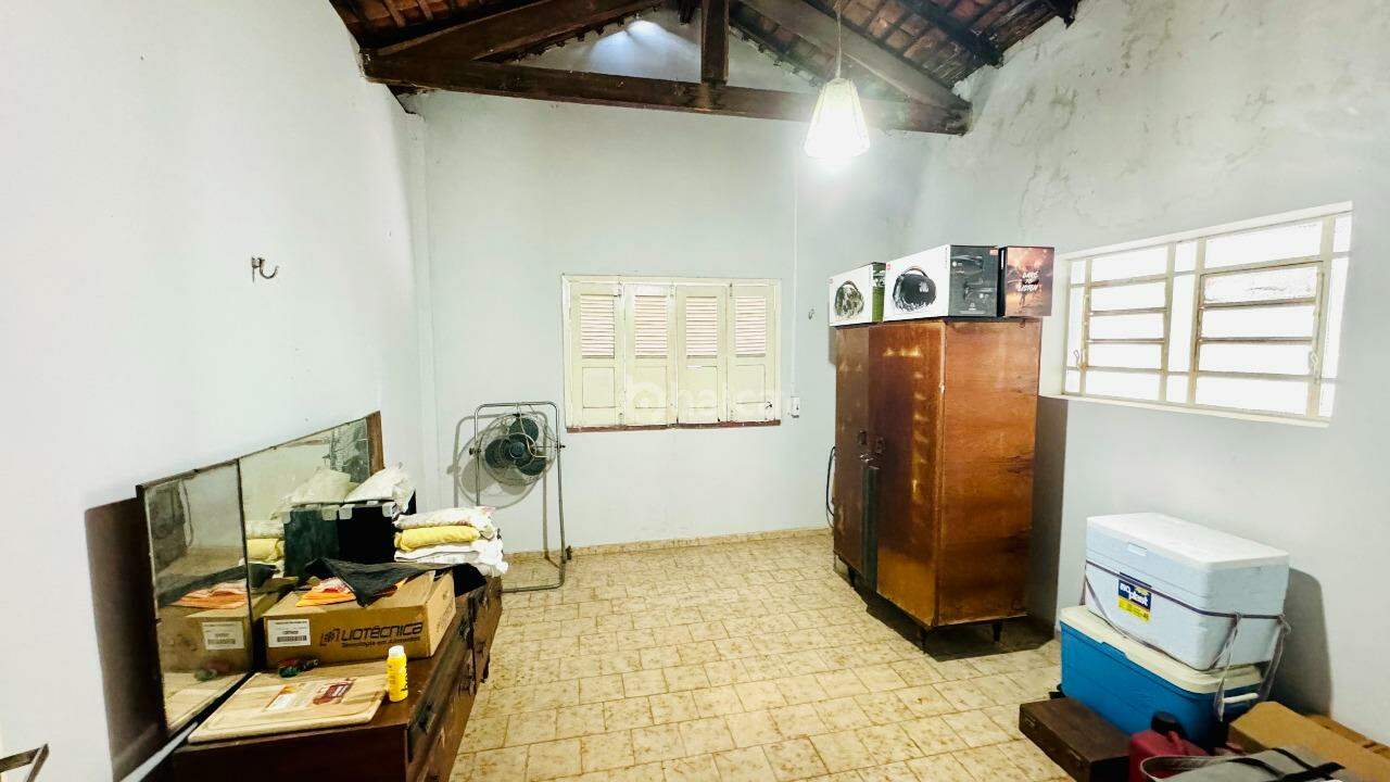 Casa à venda com 4 quartos, 120m² - Foto 9