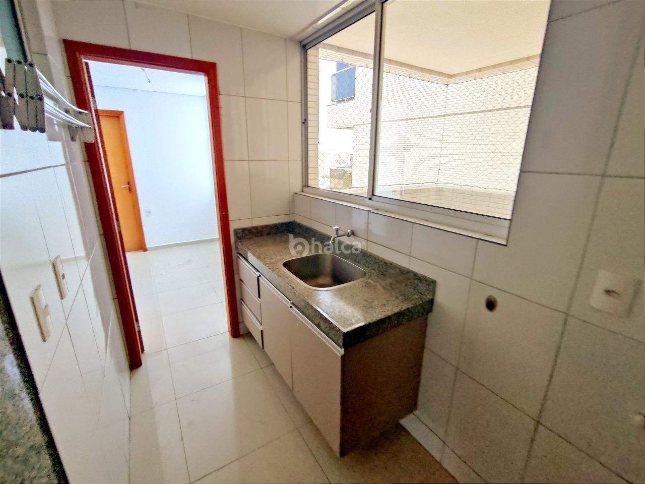 Apartamento à venda com 4 quartos, 130m² - Foto 17