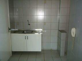 Apartamento à venda com 2 quartos, 70m² - Foto 5