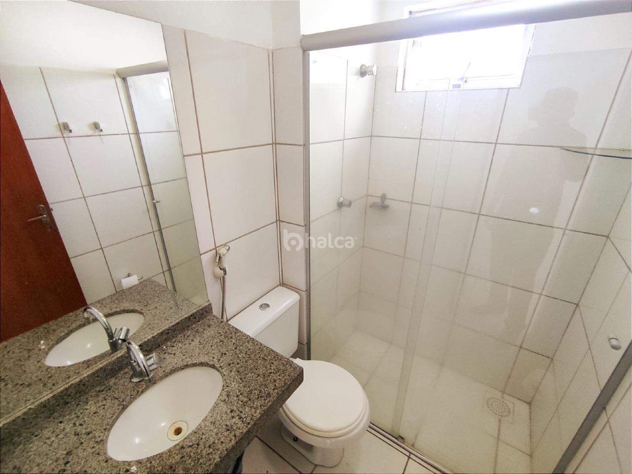 Apartamento à venda com 2 quartos, 70m² - Foto 17