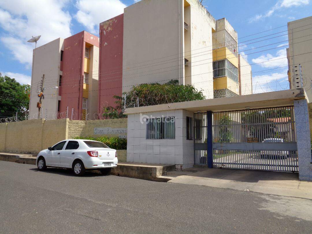 Apartamento à venda com 3 quartos, 96m² - Foto 1