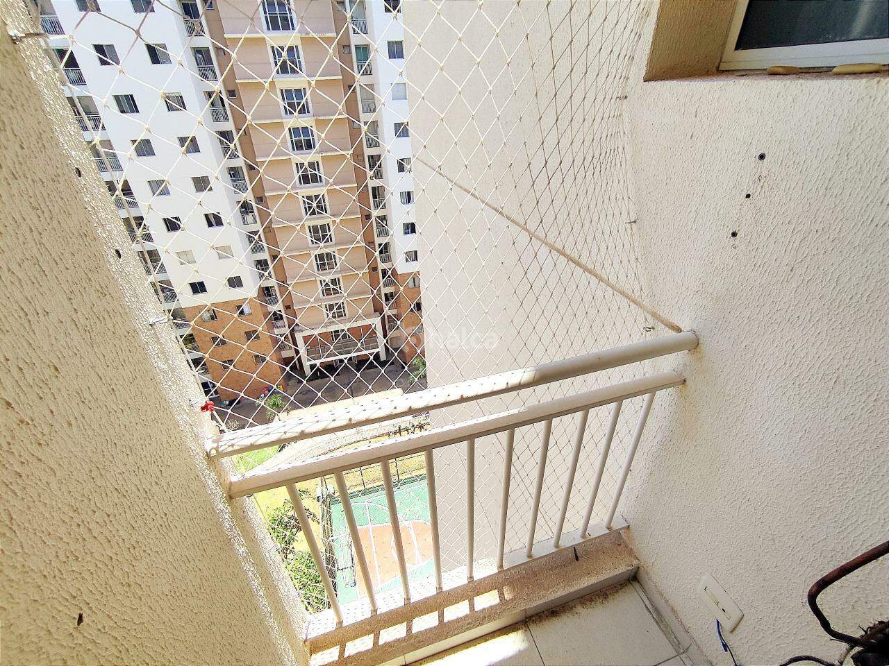 Apartamento para alugar com 3 quartos, 75m² - Foto 17