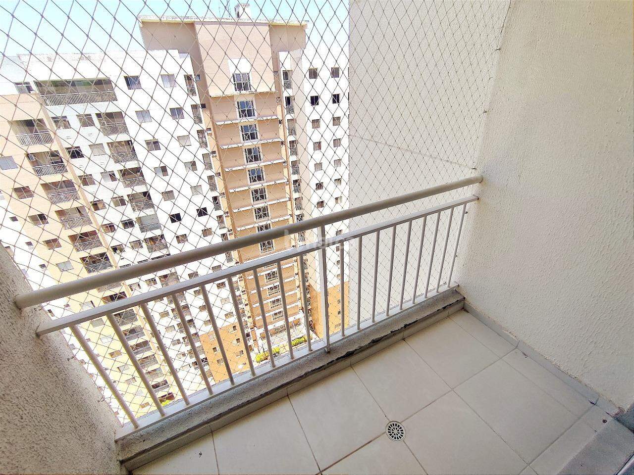 Apartamento para alugar com 3 quartos, 75m² - Foto 13