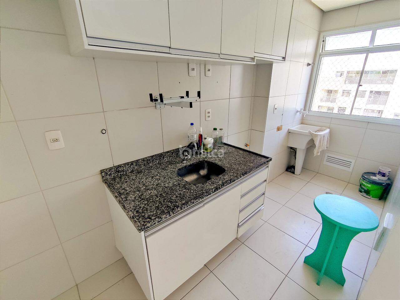 Apartamento para alugar com 3 quartos, 75m² - Foto 14