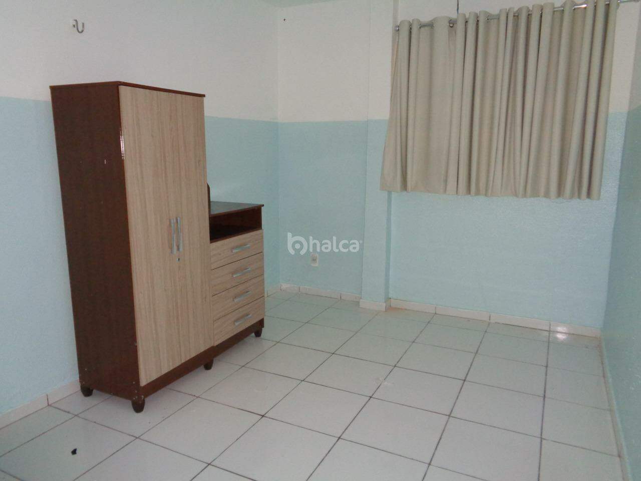 Apartamento para alugar com 1 quarto, 42m² - Foto 4